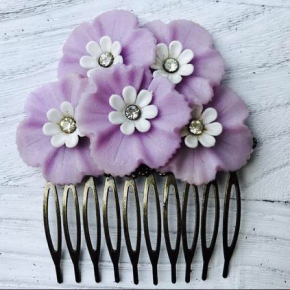 Vintage Purple Spring Floral Collage Hair Comb - Picture 3 of 8